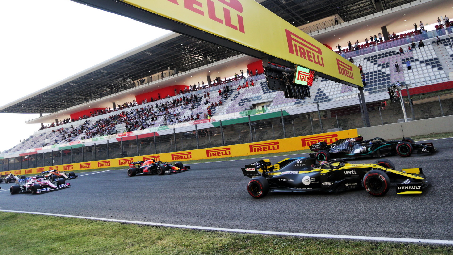 Daniel Ricciardo po restartu závodu v Toskánsku