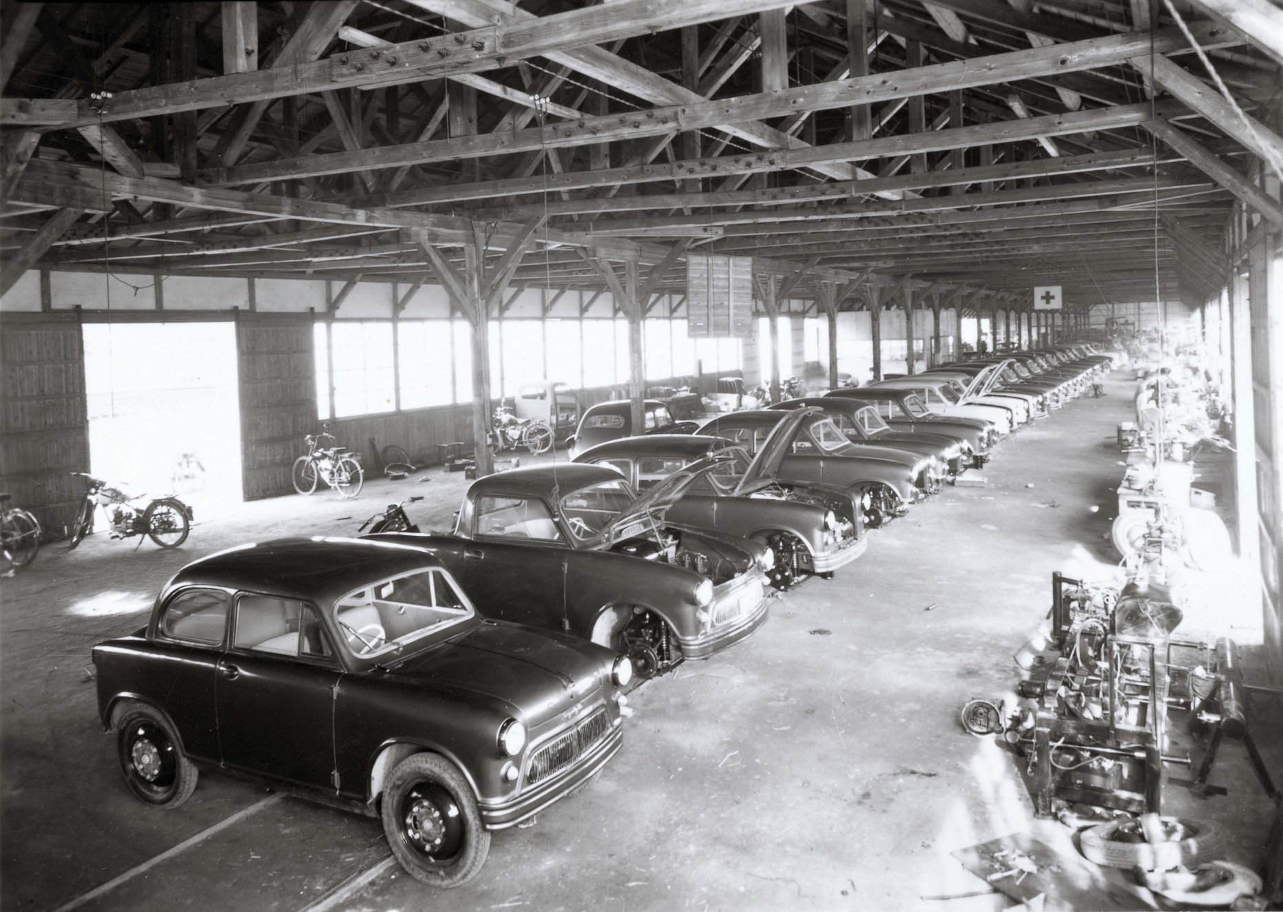 Továrna Suzuki v roce 1955