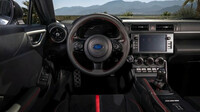 Nové Subaru BRZ doznalo řady změn v interiéru, zejména zaujme nový infotainment