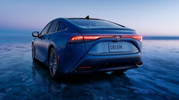 Toyota přepracovala Mirai, nová generace má mít dojezd 650 km, atraktivní vzhled a produkuje jen čistou vodu