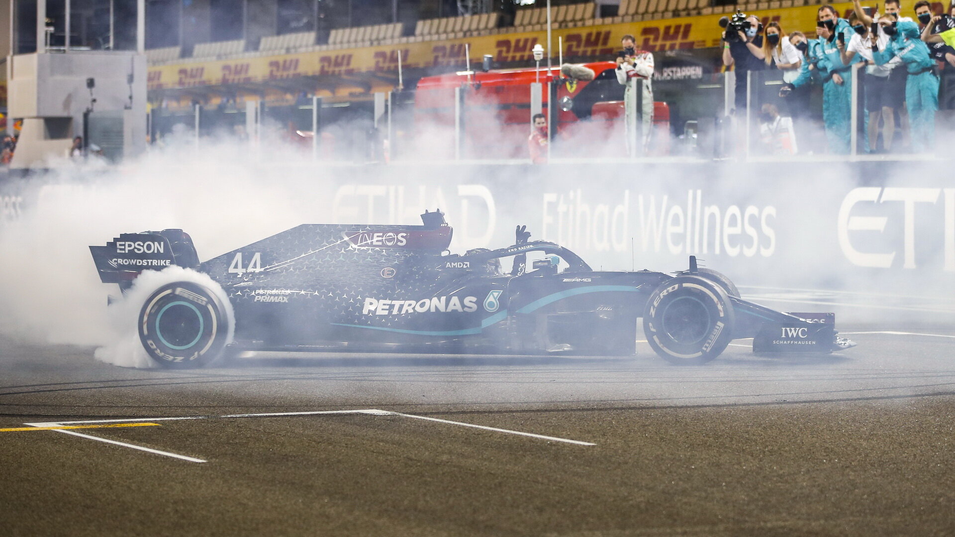 Lewis Hamilton po závodě v Abú Zabí
