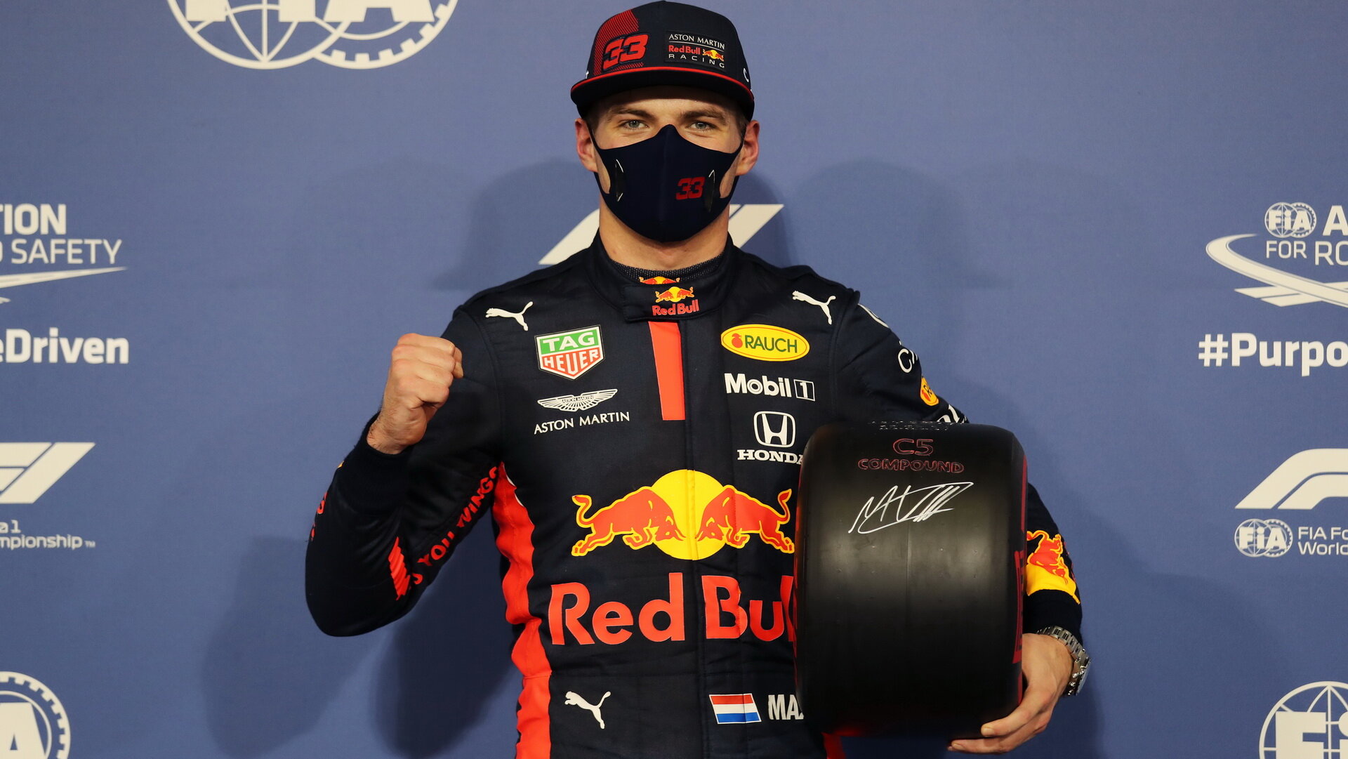 Max Verstappen vyhrál kvalifikaci v v Abú Zabí