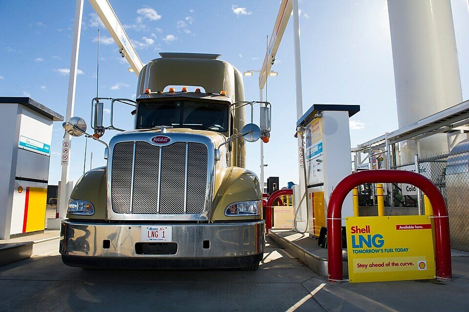 Zkapalněný zemní plyn LNG má být spásou pro ekologickou a ekonomicky únosnou nákladní dopravu