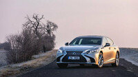 Lexus LS ukázal novinku pro rok 2021 - zcela nové pojetí lakování uvnitř i zvnějšku