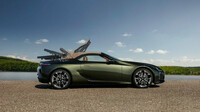 Lexus LC 500 Convertible - u mechanismu skládání látkové střechy se dbalo na dosažení ideálních křivek