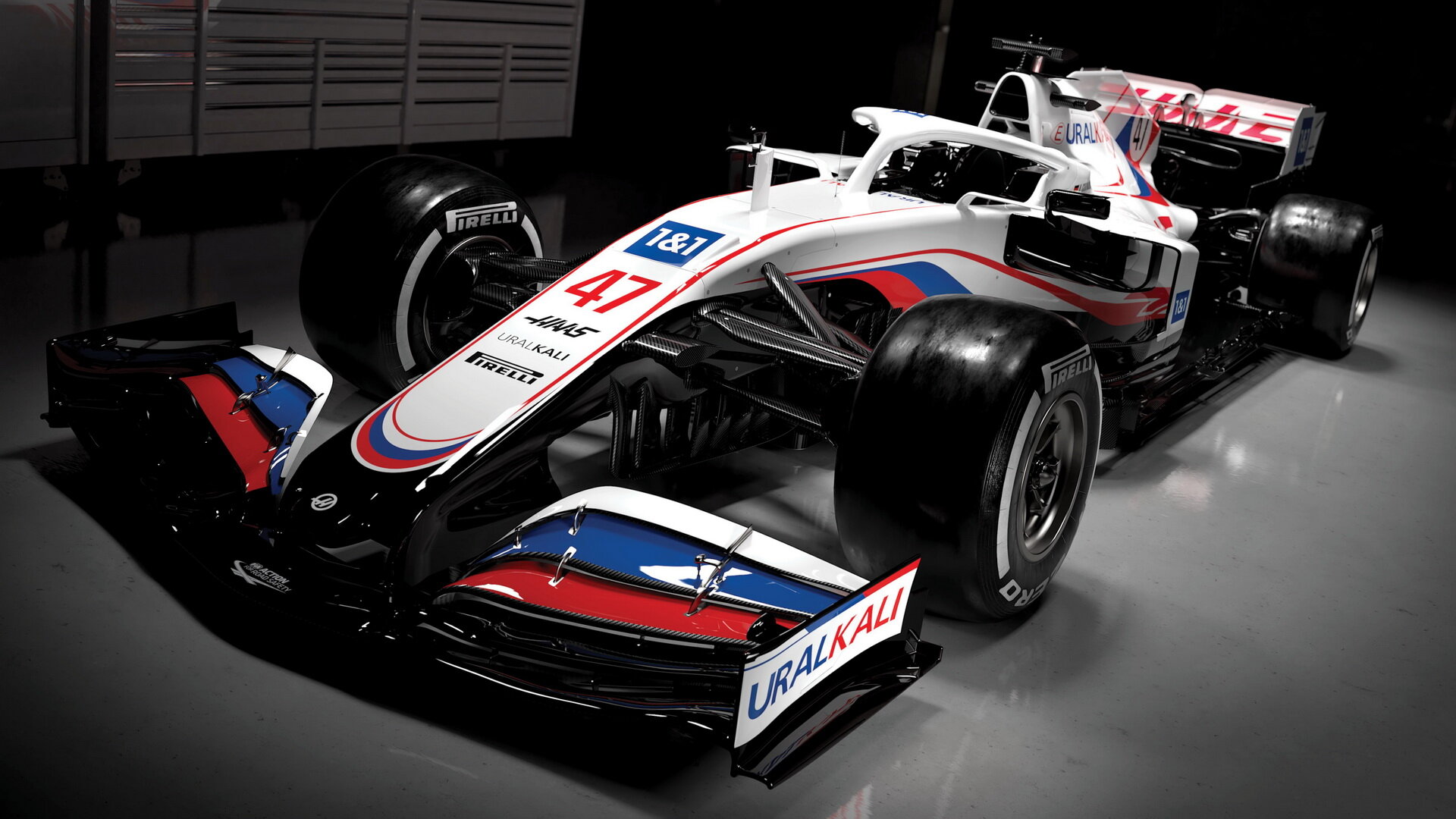 Vůz Haasu v nových barvách pro sezónu 2021