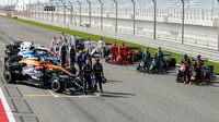 Prezentace jezdců - první předsezonní testy v Bahrajnu