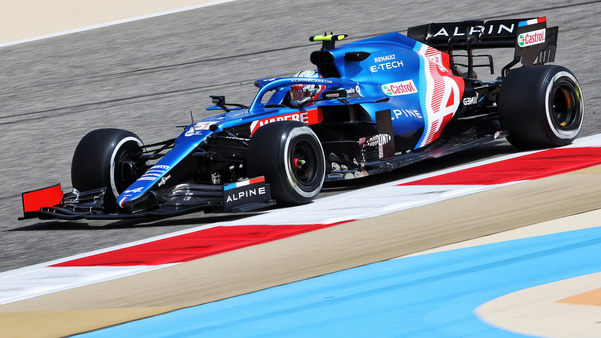 Esteban Ocon - první předsezonní testy v Bahrajnu