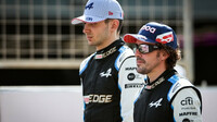 Esteban Ocon a Fernando Alonso - první předsezonní testy v Bahrajnu