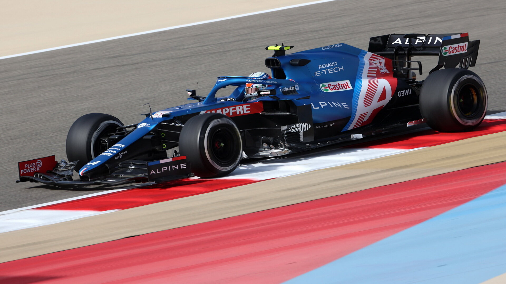 Esteban Ocon - páteční trénink v Bahrajnu