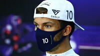 Pierre Gasly při čtvrteční tiskovce v Bahrajnu