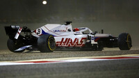 Nikita Mazepin havaroval v prvním kole závodu v Bahrajnu