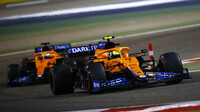 Lando Norris a Daniel Ricciardo - závod v Bahrajnu