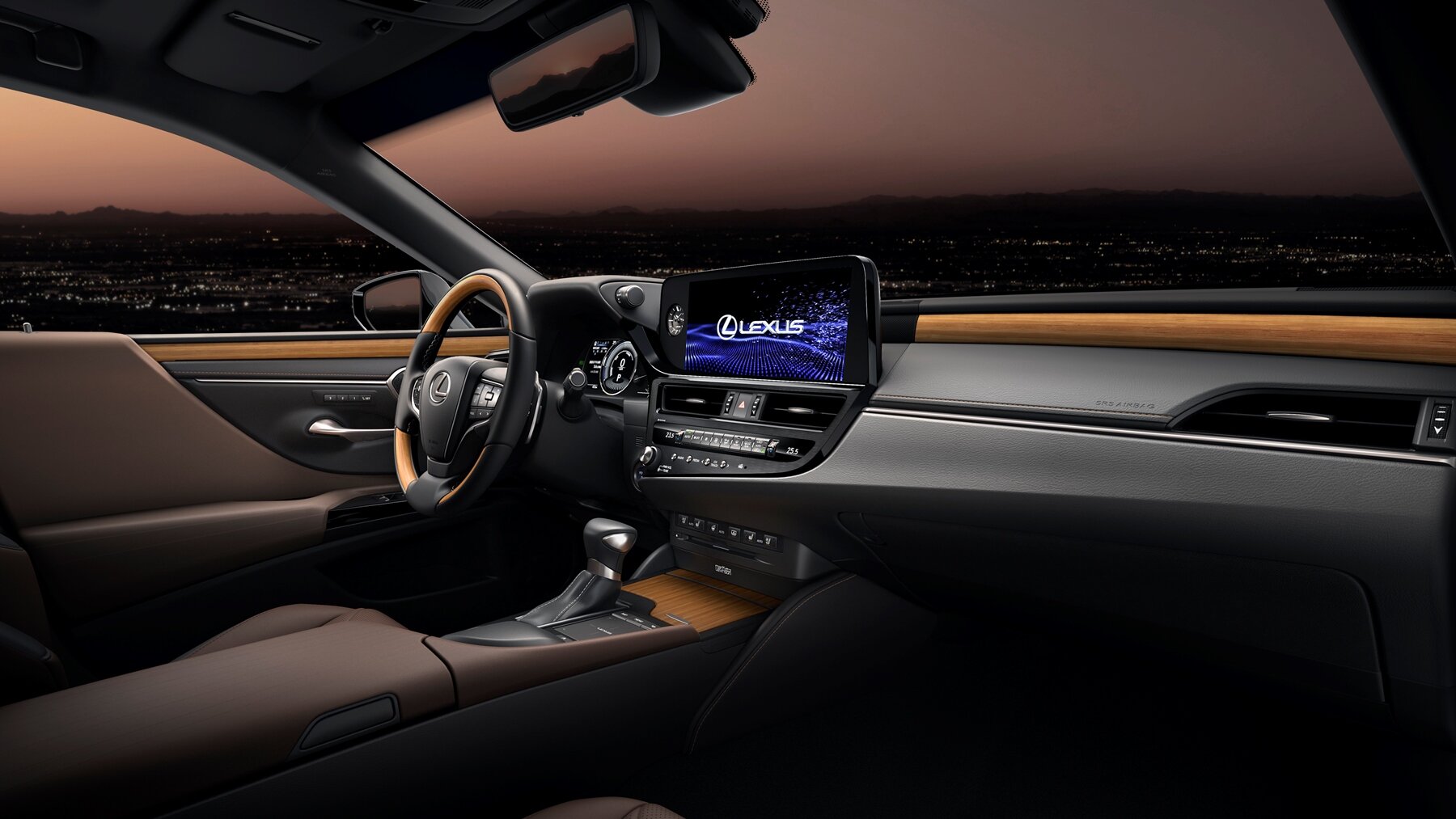 Lexus ES - moderní atmosféru na palubě vozu znásobují dekorativní prvky v novém provedení