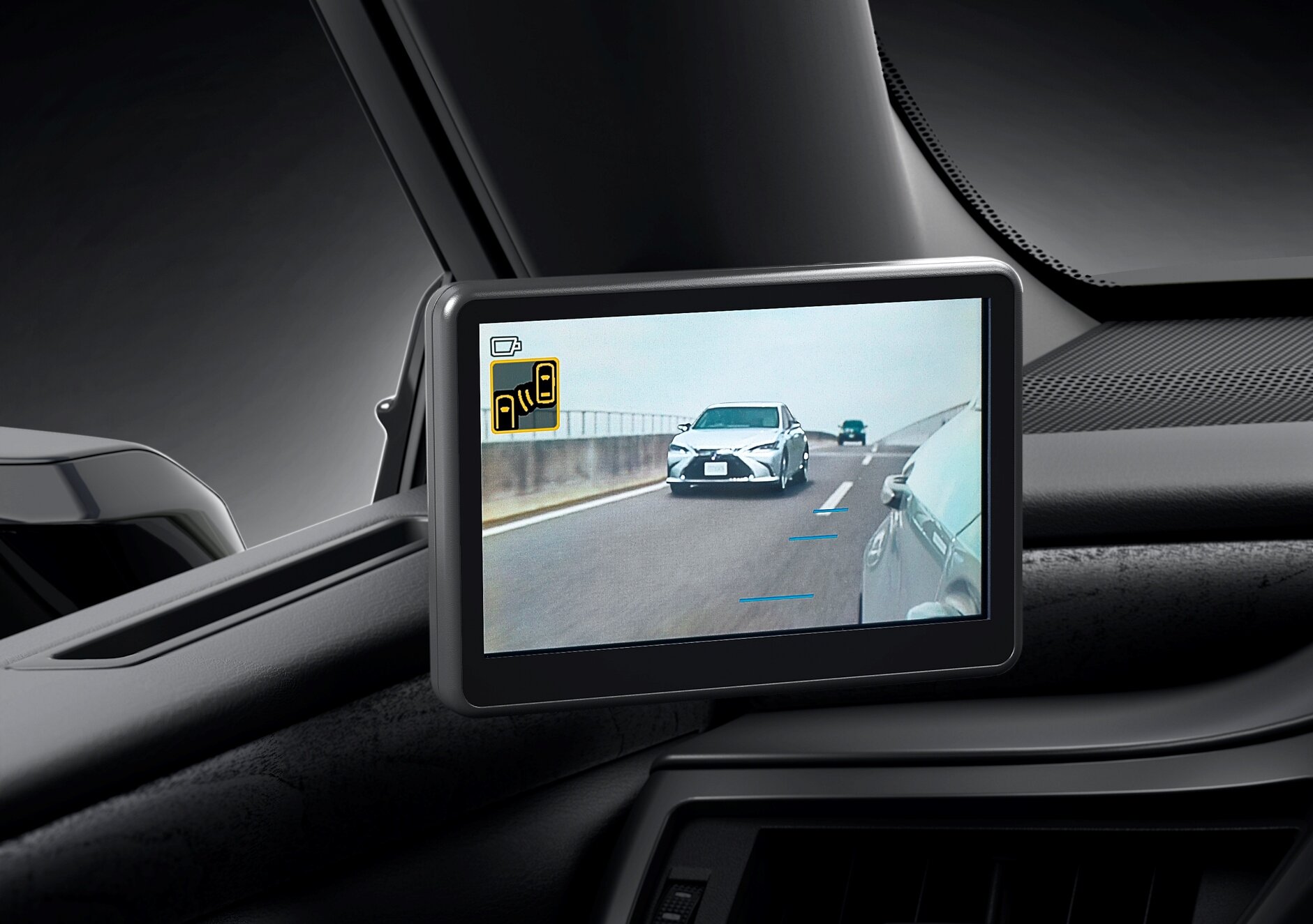 Lexus ES - klasická vnější zpětná zrcátka jsou za příplatek nahrazena kompaktními kamerami s vysokým rozlišením