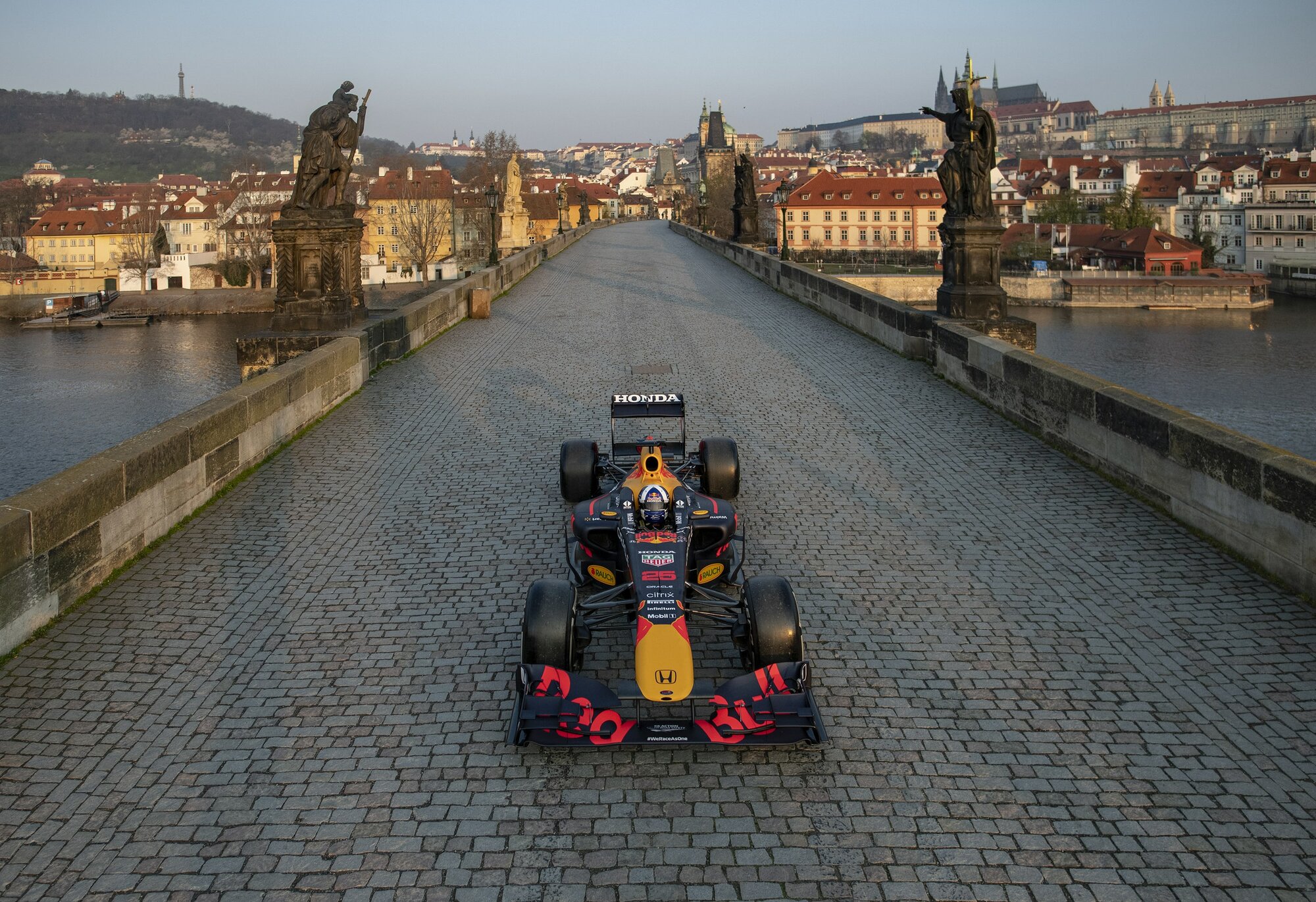 David Coulthard s Red Bullem v Praze