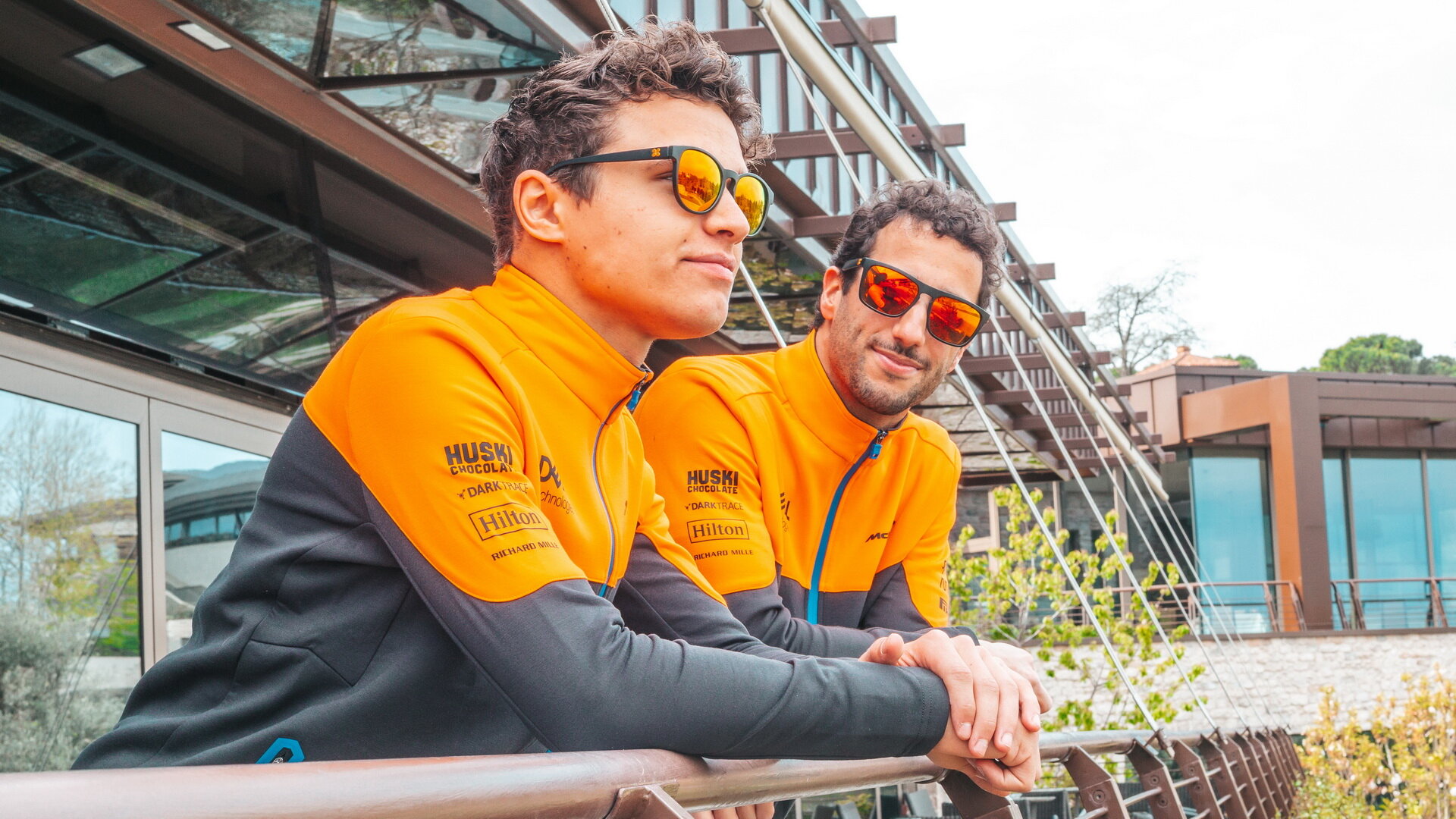 Lando Norris a Daniel Ricciardov Barceloně