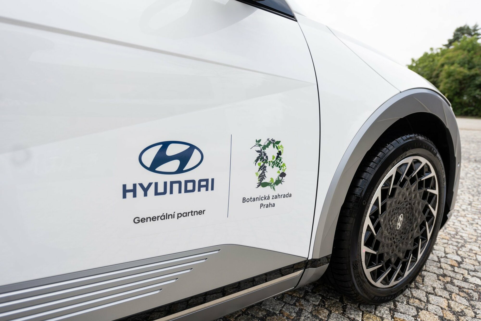 Hyundai se stává generálním partnerem Botanické zahrady hl. m. Prahy