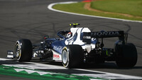 Pierre Gasly v závodě v Silverstone