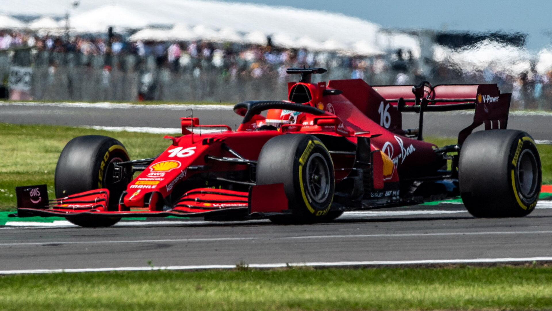 Charles Leclerc s Ferrari SF21 v Silverstone