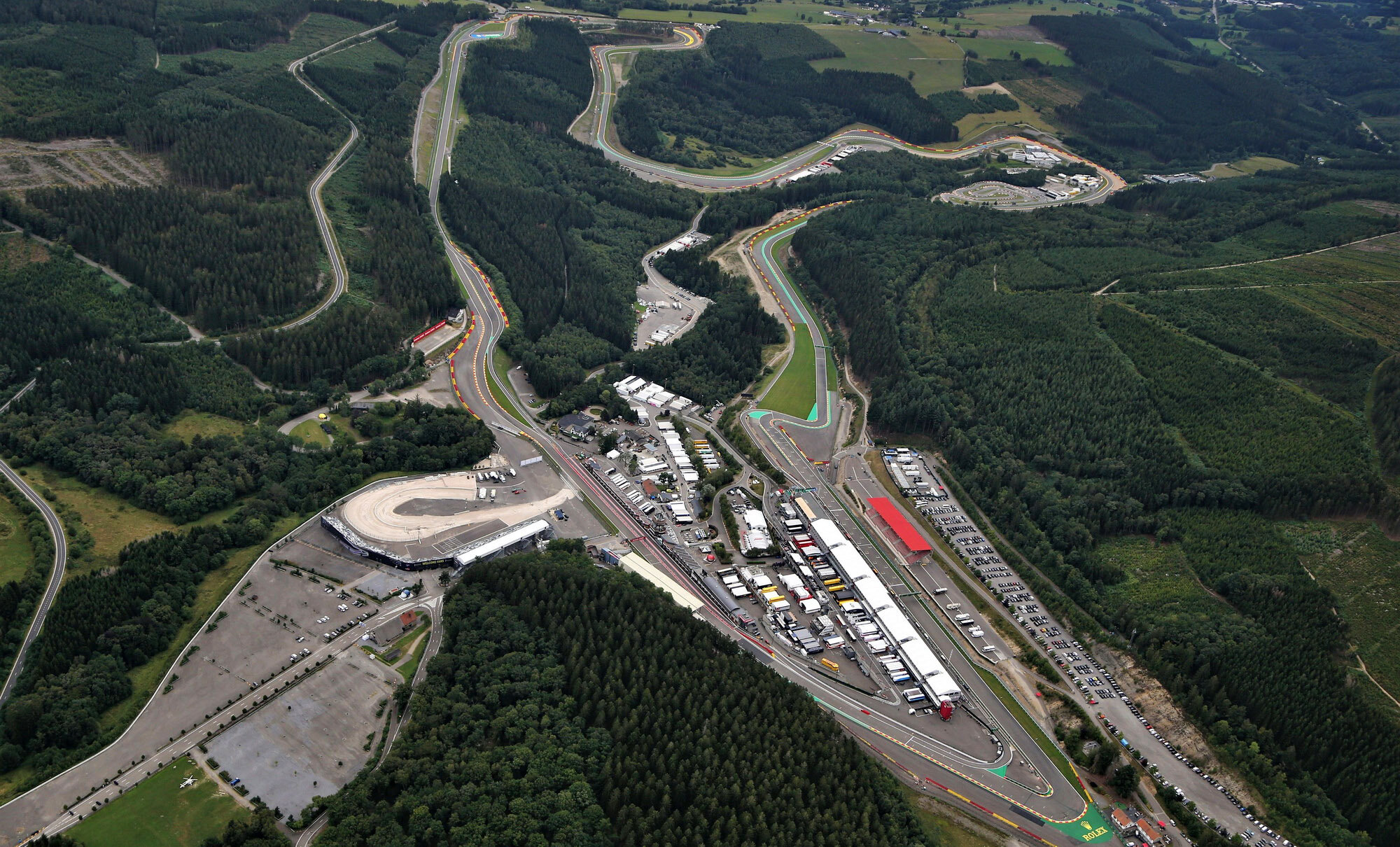 Letecký pohled na trať Spa-Francorchamps