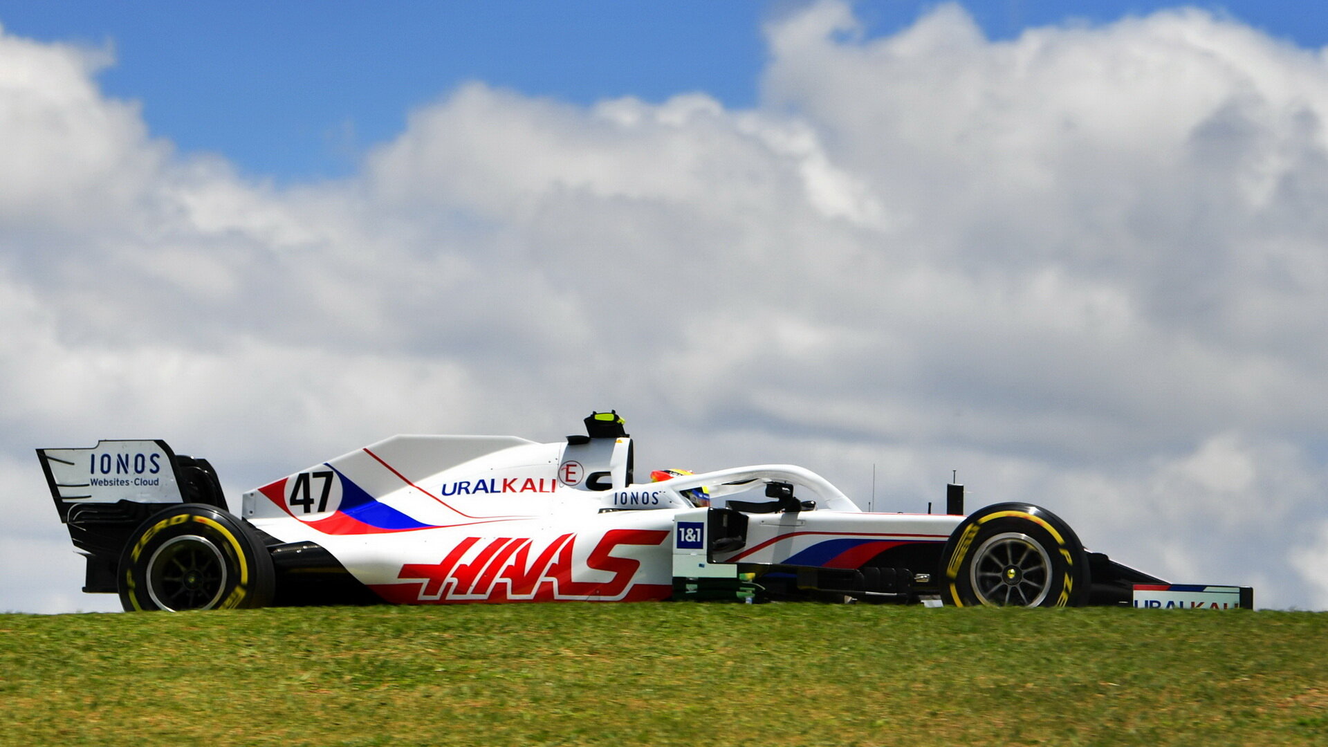 Mick Schumacher v sobotním sprintu v Brazílii