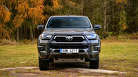 Toyota Hilux 2.8D-4D Invincible Sport