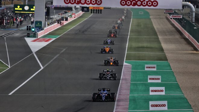 Fernando Alonso v závodě v Kataru