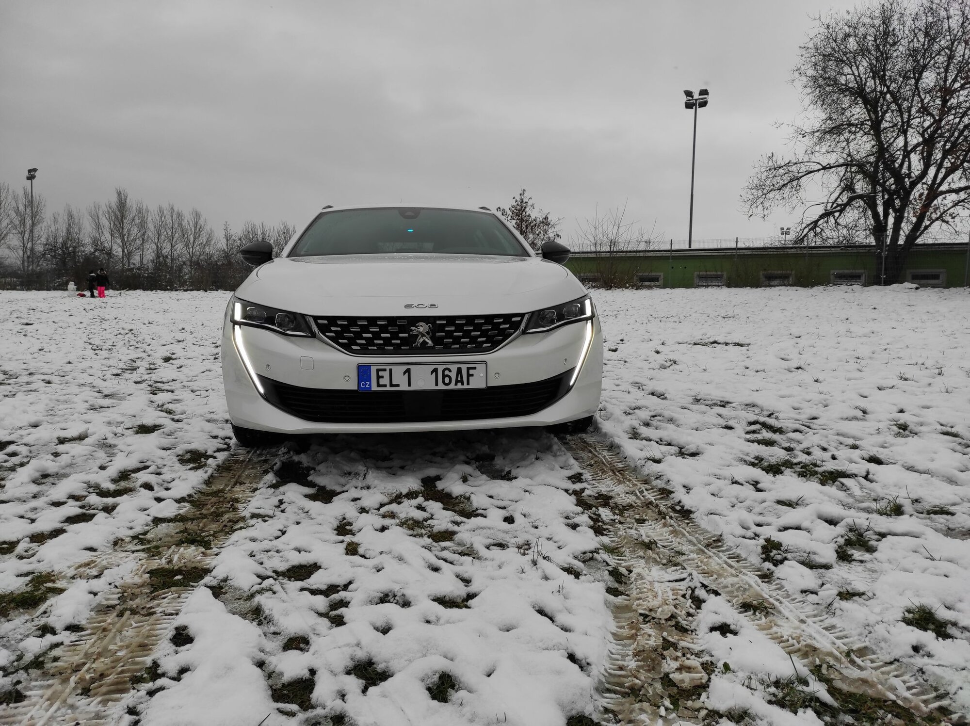 Peugeot 508 SW Hybrid 225 e-EAT8 GT