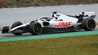 Haas během testů v Barceloně poté, co přišel o ruského sponzora Uralkali