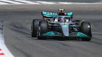 Lewis Hamilton třetí den při testech v Bahrajnu