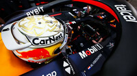 Max Verstappen druhý den při testech v Bahrajnu