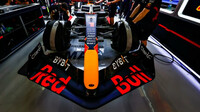 Max Verstappen třetí den při testech v Bahrajnu