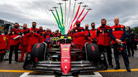 Brundle varuje Ferrari: Pokud se nezlepšíte na rovinkách, stane se Red Bull mistrem světa - anotační obrázek