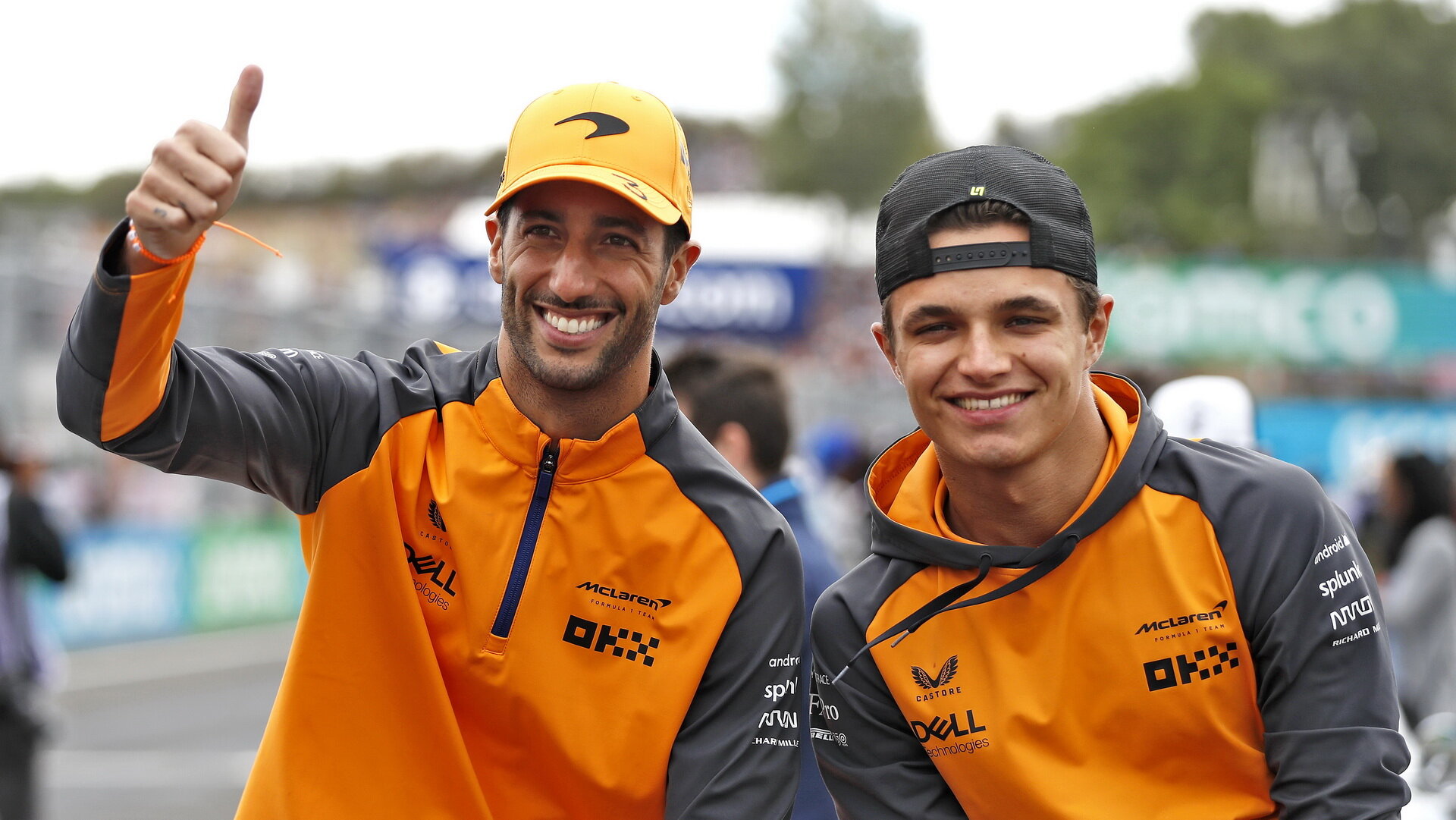 Daniel Ricciardo a Lando Norris před závodem v Maďarsku