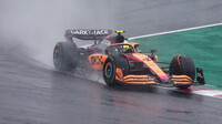 Lando Norris v deštivém závodě v Japonsku