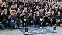 Oslavy mistrovského titulu roku 2022 týmu Red Bull po závodě v americkém Austinu