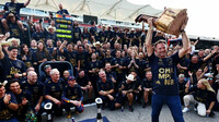 Oslavy mistrovského titulu roku 2022 týmu Red Bull po závodě v americkém Austinu