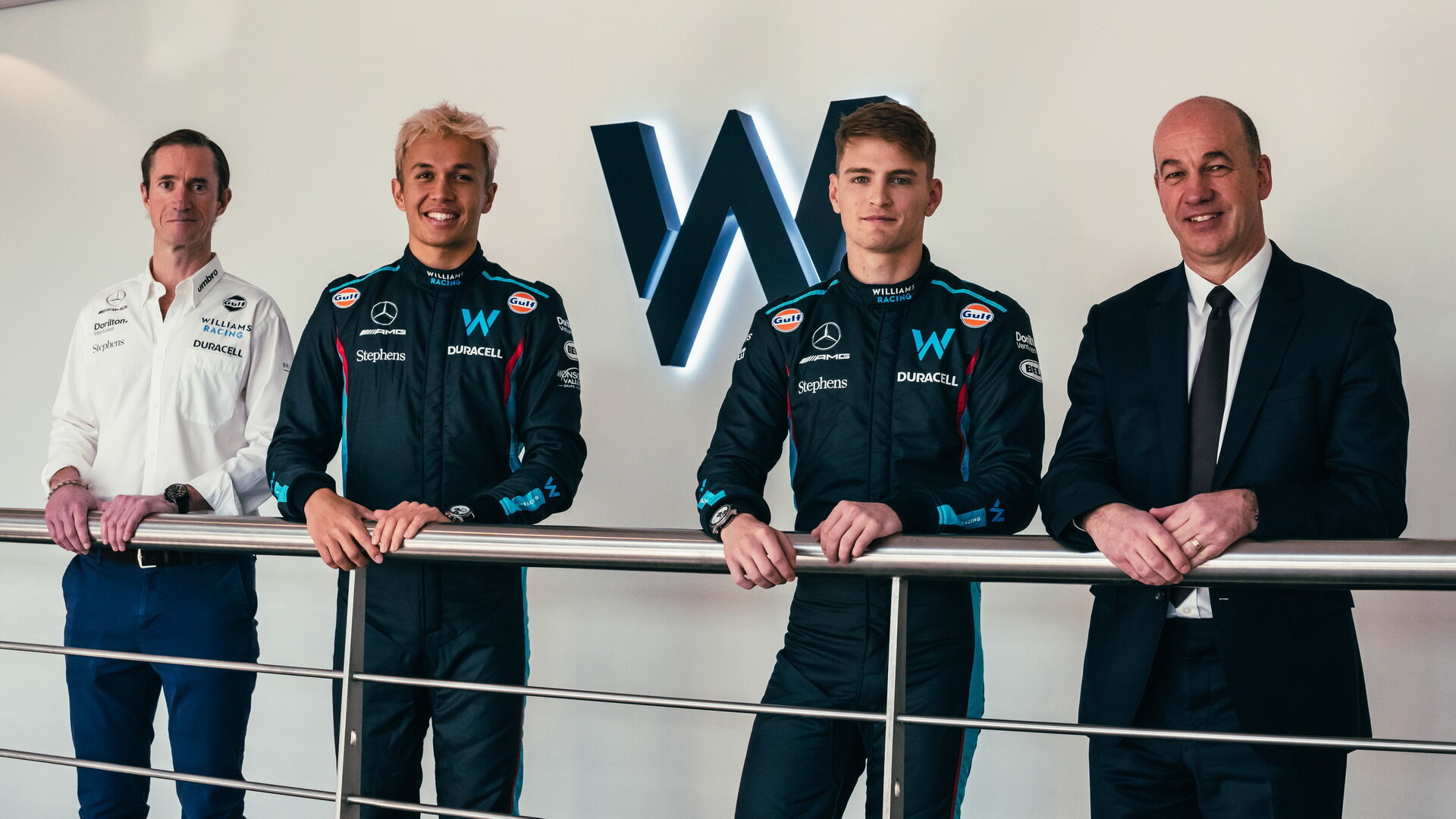 James Matthews, Alexander Albon, Logan Sargeant a Mike Jones