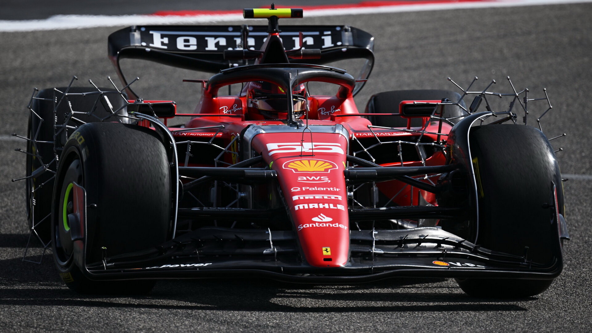 Carlos Sainz s Ferrari SF-23