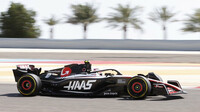 Nico Hülkenberg během prvních předsezónních testů v Bahrajnu