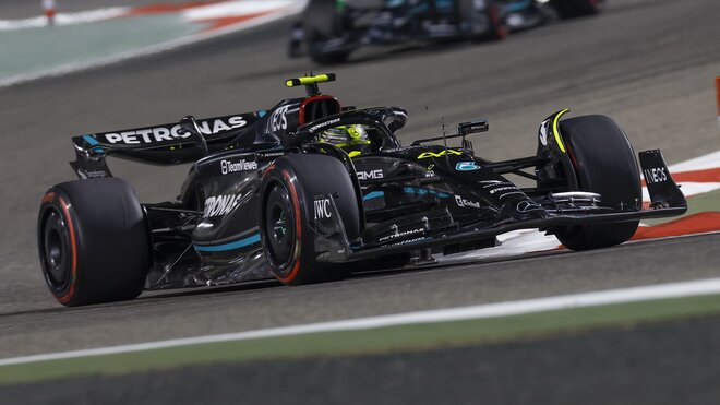 Lewis Hamilton v GP Bahrajnu 2023
