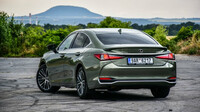 Lexus ES300H