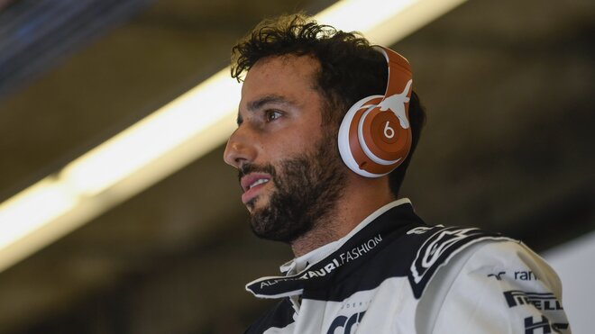 Daniel Ricciardo se řadí ke kritikům okruhu v Las Vegas