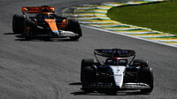 Daniel Ricciardo a Oscar Piastri v závodě v Brazílii