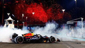 FOTO: Rozloučení F1 se sezónou v Abú Zabí - Ferrari těsně prohrálo boj o 2. místo s Mercedesem - anotační obrázek