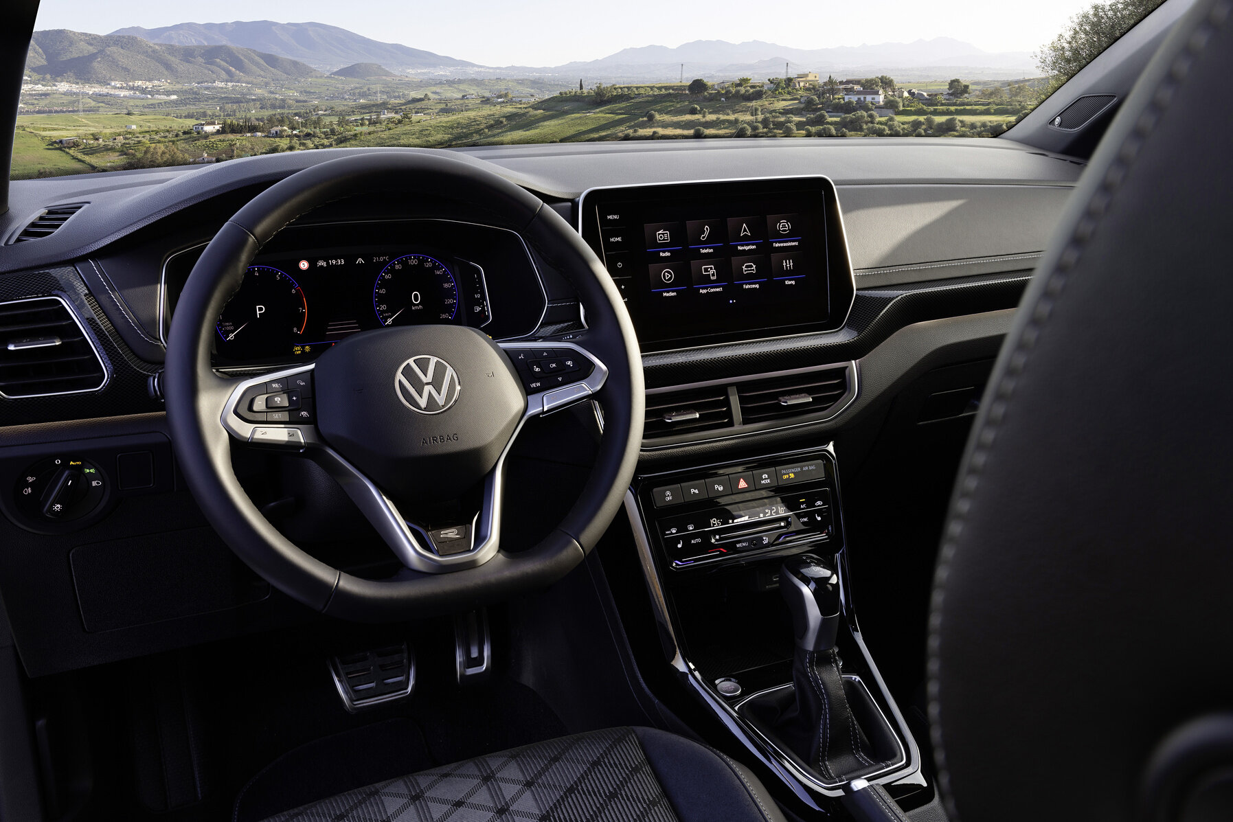 Volkswagen T-Cross po faceliftu, cena startuje na 520 tisících