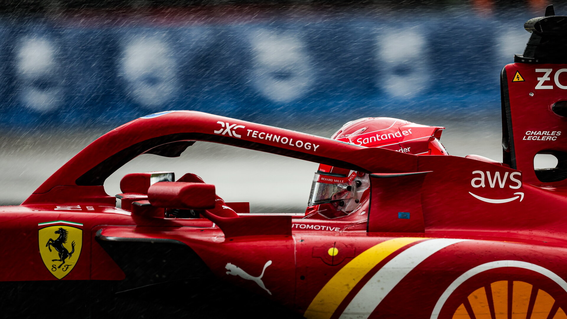 Charles Leclerc v dešti v závodě v Kanadě