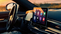 Co je CarPlay a jak ho nejlépe využít? Plus další vychytávky do auta - anotační obrázek