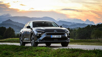 DLOUHODOBÝ TEST: Citroen C5 X Plug-in Hybrid – cesta na dovolenou + spaní v autě - anotační obrázek